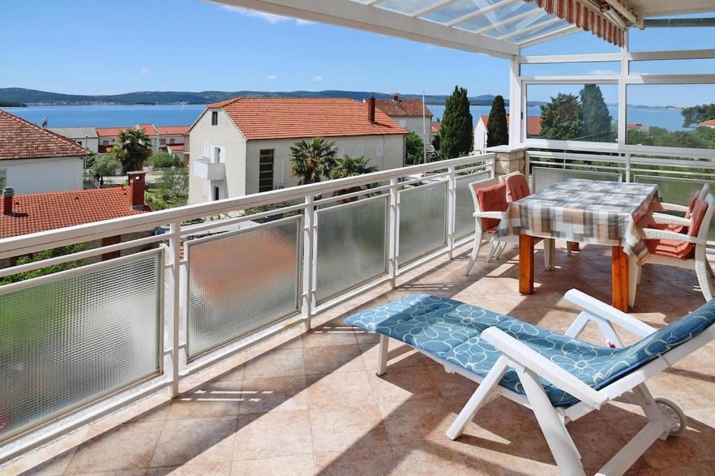 Apartments Adelheid, Biograd Biograd Na Moru Buitenkant foto