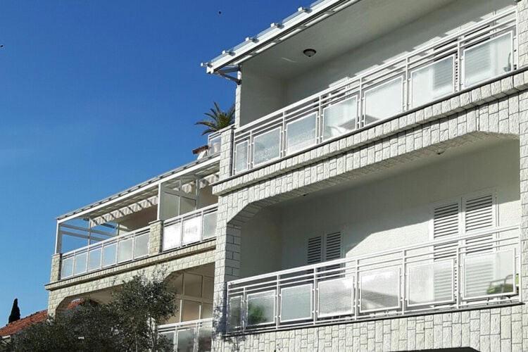 Apartments Adelheid, Biograd Biograd Na Moru Buitenkant foto