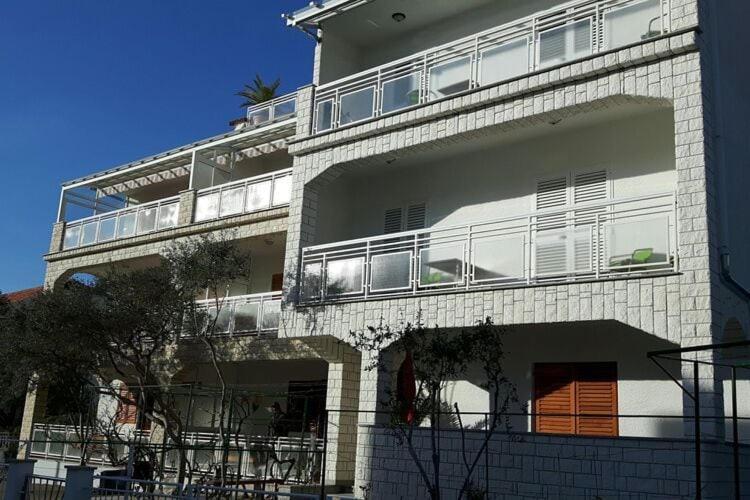 Apartments Adelheid, Biograd Biograd Na Moru Buitenkant foto