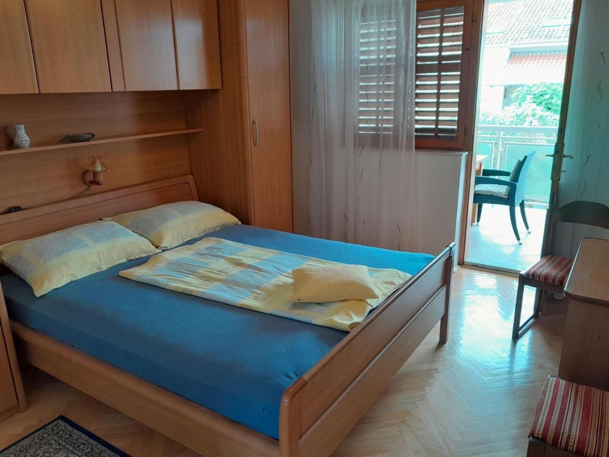 Apartments Adelheid, Biograd Biograd Na Moru Buitenkant foto