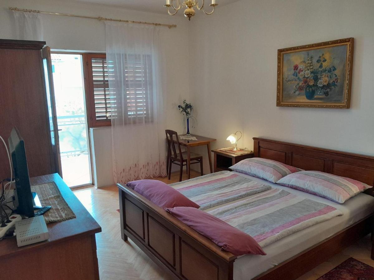 Apartments Adelheid, Biograd Biograd Na Moru Buitenkant foto